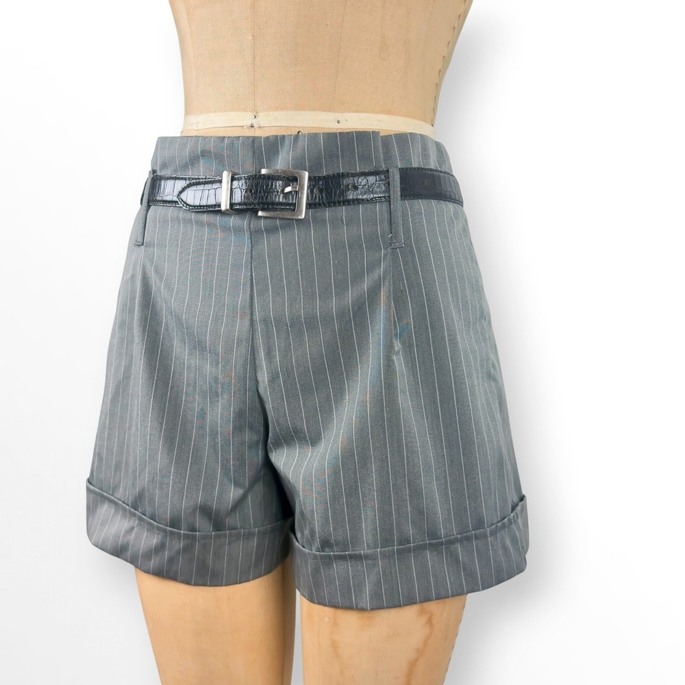 90s Pinstripe Shorts Cuffed Hem High‎ Waisted Tailored Minimalism Size M